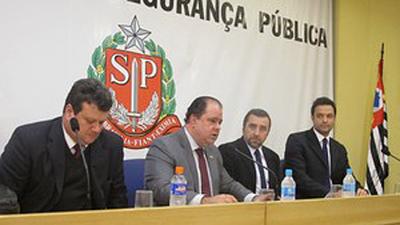 policia7.jpg