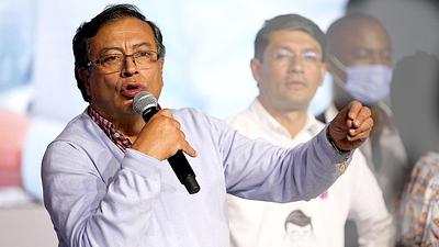 gustavo-petro.jpg