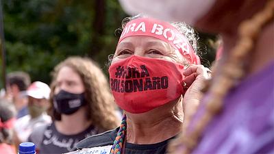 mulheres-fora-bolso.jpg