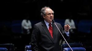 cristovam-buarque-300x168.jpg