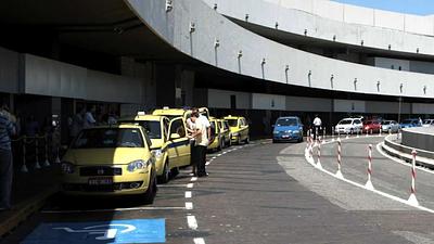 riotaxi.jpg
