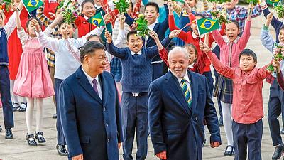 xi-lula1.jpg