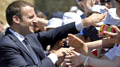 macron-1.jpg