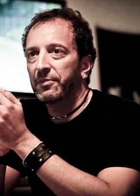 diego-guebel-diretor-de-conteudo-tv-da-band-conta-em-entrevista-exclusiva-ao-uol-que-ofereceu-o-cqc-a-diversos-canais-falavam-que-isso-nao-era-humor-brasileiro-110412-1334574145709_300x420.jpg