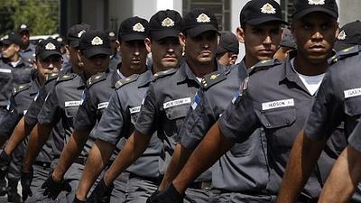 policiacopa.jpg