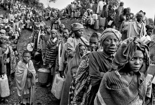 O êxodo ocorrido em Ruanda, durante o genocídio ocorrido ao longo de 100 dias, pelas lentes do fotógrafo Sebastião Salgado