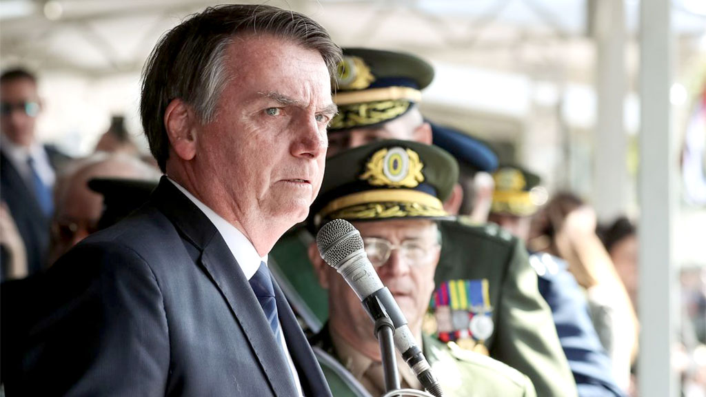 Bolsonaro, militares