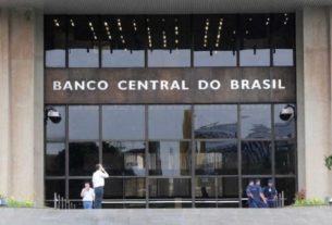 O presidente do Banco Central acrescentou que a expectativa é de “alguma aceleração” nos trimestres seguintes