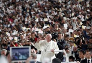 Papa Francisco visita o Japão