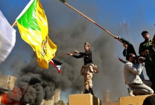 Manifestantes iraquianos invadiram a Embaixada dos EUA em Bagdá