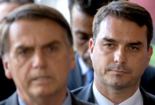 Filho '01' de Bolsonaro, Flávio é apontado como chefe do esquema de corrupção