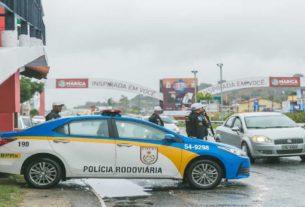 PM e PRF reforçam segurança nas estradas durante Natal e Ano Novo no Rio