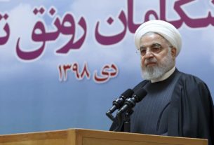 O presidente do Irã, Hassan Rohani, disse nesta quinta-feira que seu país está enriquecendo mais urânio a cada dia do que antes
