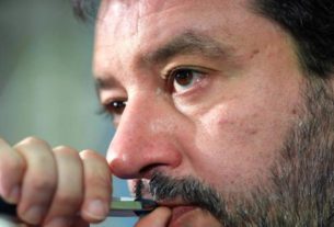 Líder do partido italiano de direita Liga, Matteo Salvini