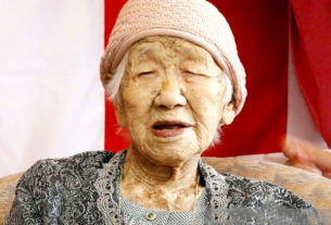 Tanaka, a pessoa mais longeva do mundo, vive seus dias com bom-humor e muita tranquilidade