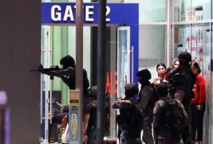 No shopping Terminal 21, atirador resistiu a um cerco policial durante toda a noite