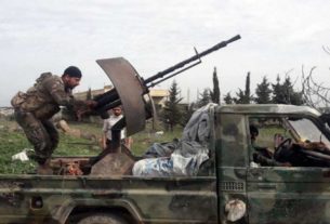 Soldados sírios no sul da província de Idlib