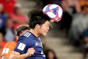 Japonesa Nana Ichise em partida contra seleção da Holanda