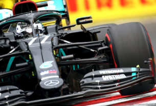 Hamilton marcou sua 90ª pole e bateu recorde de velocidade no circuito de Hungaroring