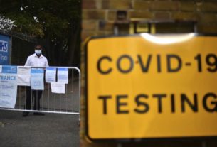 Reino Unido eleva nível de alerta por covid-19 em Londres, impõe mais restrições