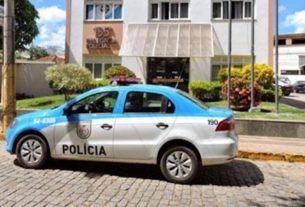 Polícia Civil prende foragido da Justiça acusado de tráfico de drogas em Itaocara