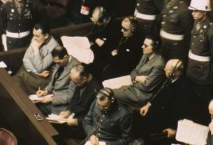 O banco do réus em 20 de novembro de 1945: Göring, Hess e outros líderes do nazismo