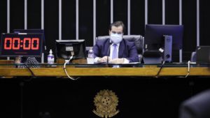 A presidência da Câmara dos Deputados é vital para Bolsonaro avançar com projetos ideológicos e evitar a instauração de processos de impeachment