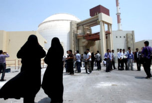 Uma das usinas nucleares iranianas é visitada pela comissão da ONU, em Teerã