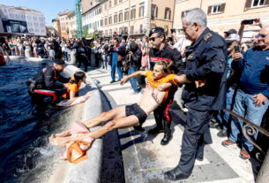 Manifestação, Roma